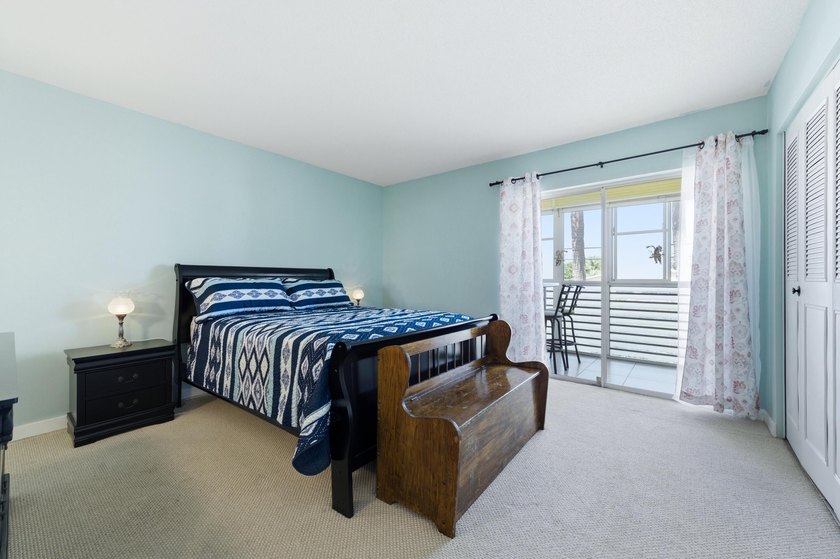This beautifully maintained second floor, 2-bedroom, 1-bath - photo 9