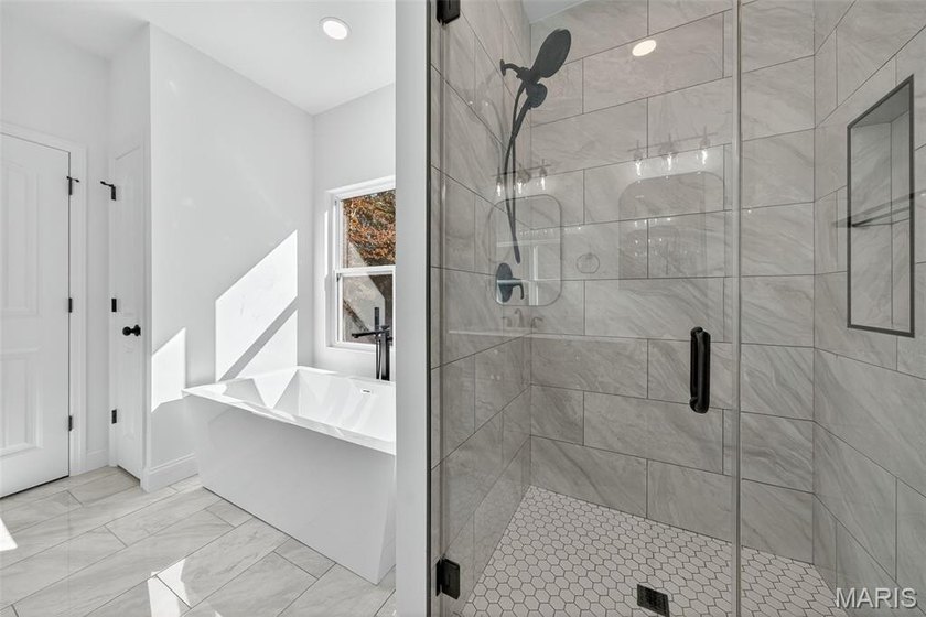 New construction home with over 1,200 sq ft of finished basement - photo 22
