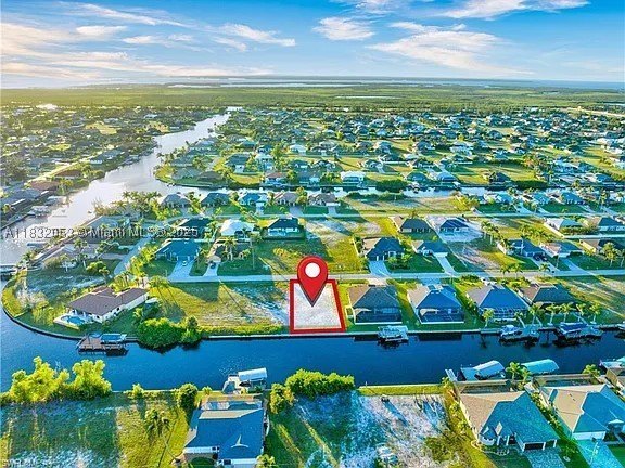 Gulf Access homesite in NW Cape Coral surrounded by mostly newer - photo 6