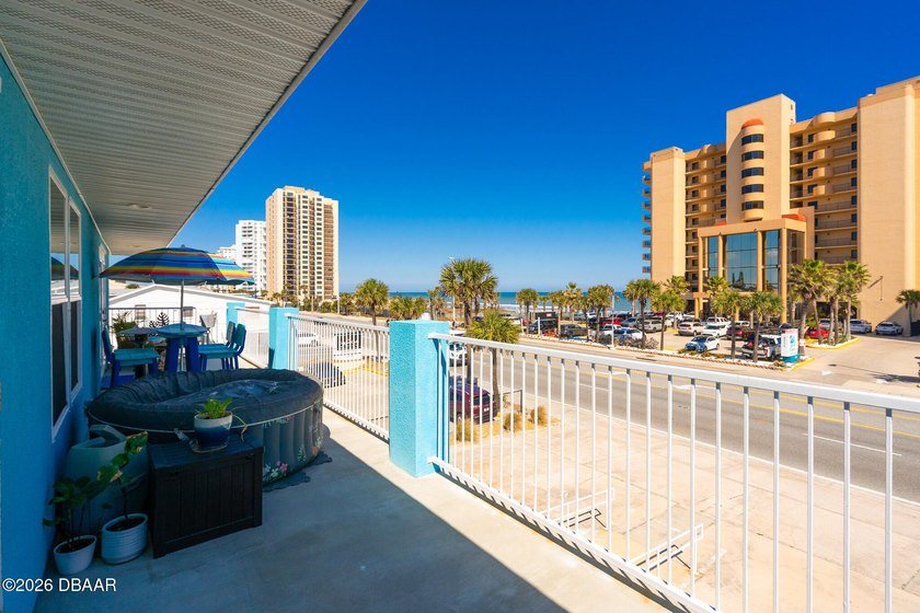 Limited-Time Financing Incentive! Qualified buyers may receive a - photo 22