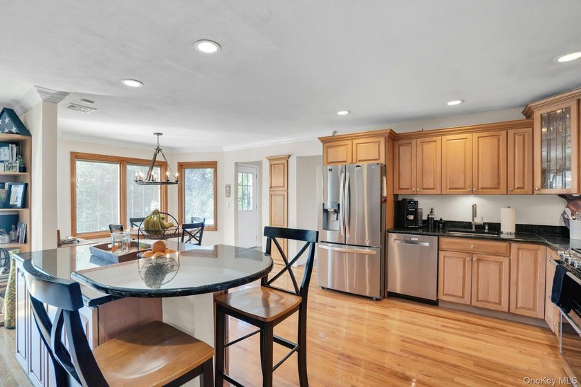Fabulous 4 bedroom ranch in the heart of Village on the Hill - photo 22