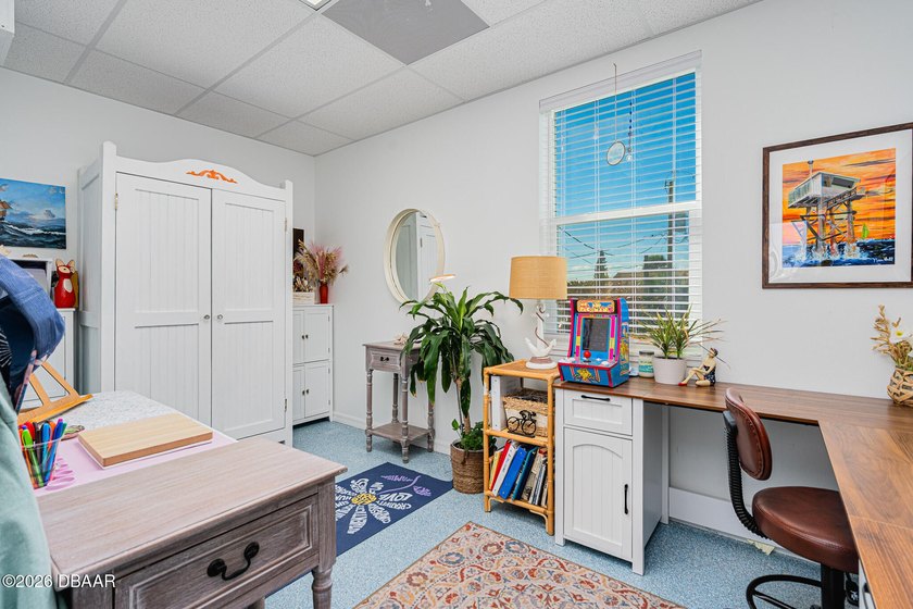 Limited-Time Financing Incentive! Qualified buyers may receive a - photo 29