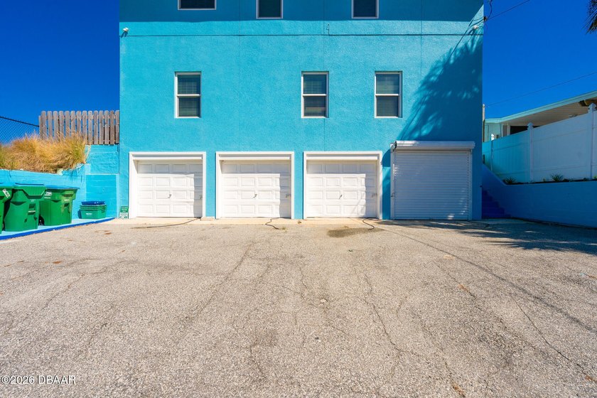 Limited-Time Financing Incentive! Qualified buyers may receive a - photo 36