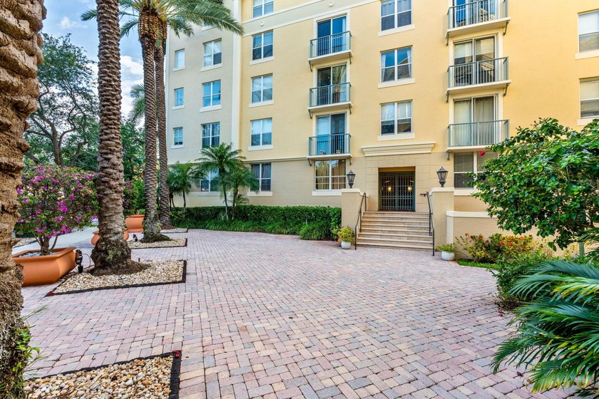 Live where everything happens-CityPlace at your doorstep. This - photo 45