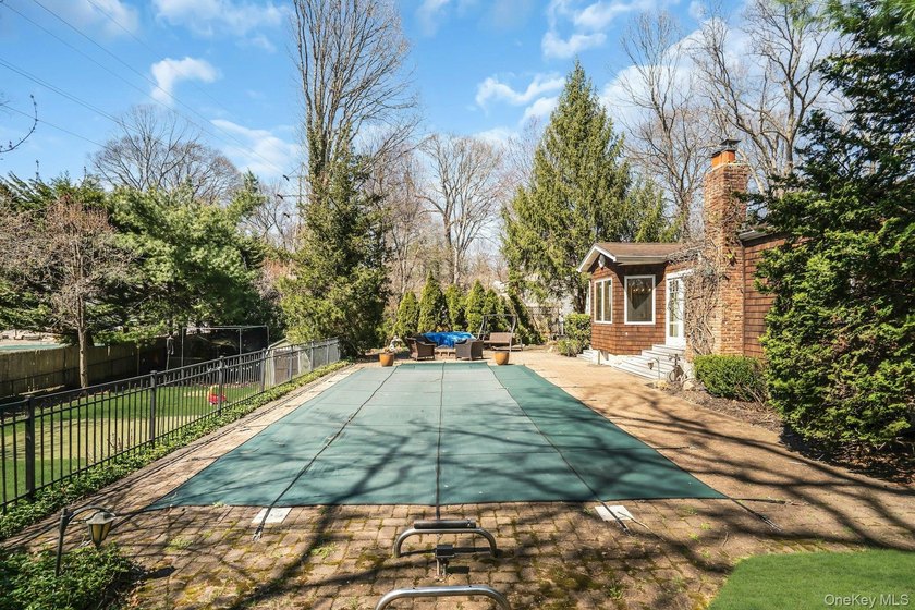 Fabulous 4 bedroom ranch in the heart of Village on the Hill - photo 50