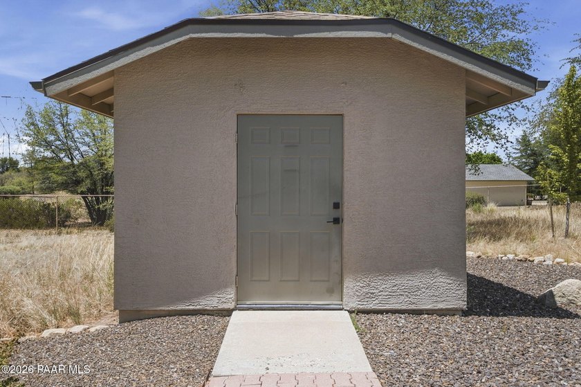 Nestled in the highly desirable Granite Oaks area of Prescott - photo 37