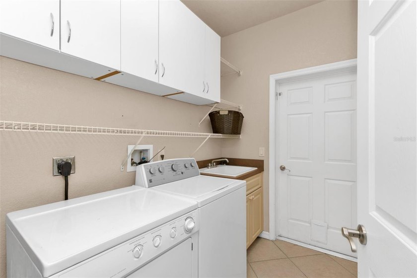 This GORGEOUS Double Lot (A 3rd Lot next door is available / - photo 46