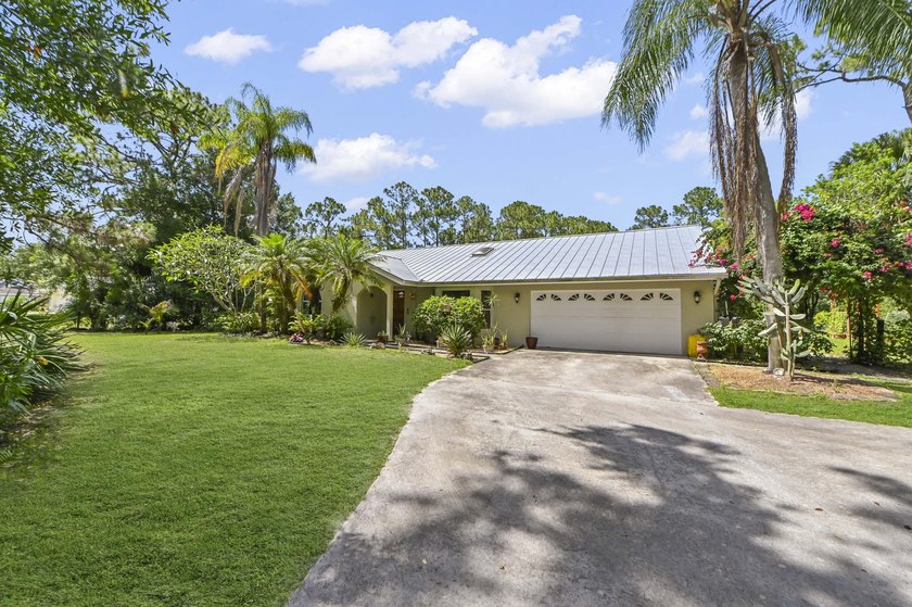 Welcome to your own private retreat in the heart of Jupiter - photo 2