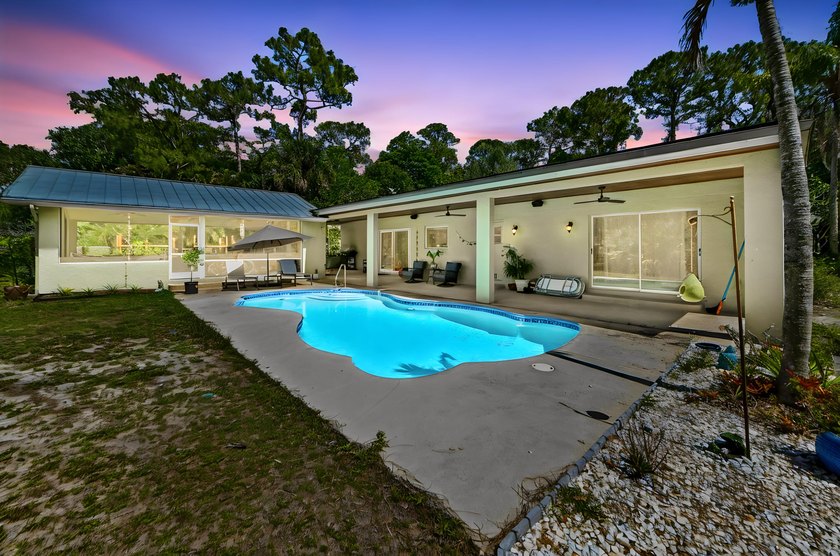 Welcome to your own private retreat in the heart of Jupiter - photo 3