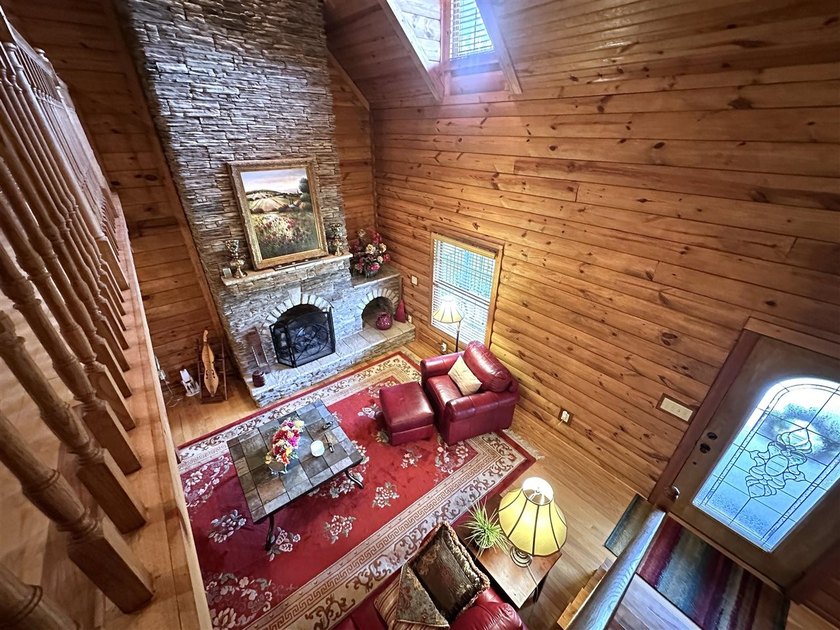 Gorgeous Turn-Key Lakefront Home on Barren River Lake! Wake up - photo 38