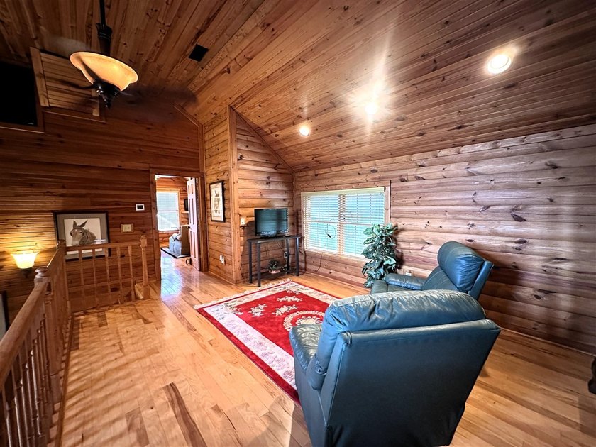 Gorgeous Turn-Key Lakefront Home on Barren River Lake! Wake up - photo 40