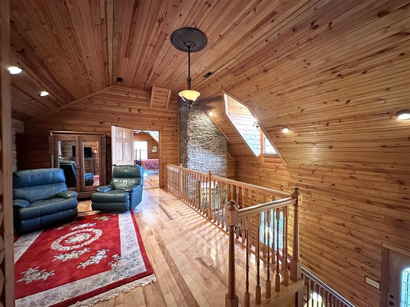 Gorgeous Turn-Key Lakefront Home on Barren River Lake! Wake up - photo 48