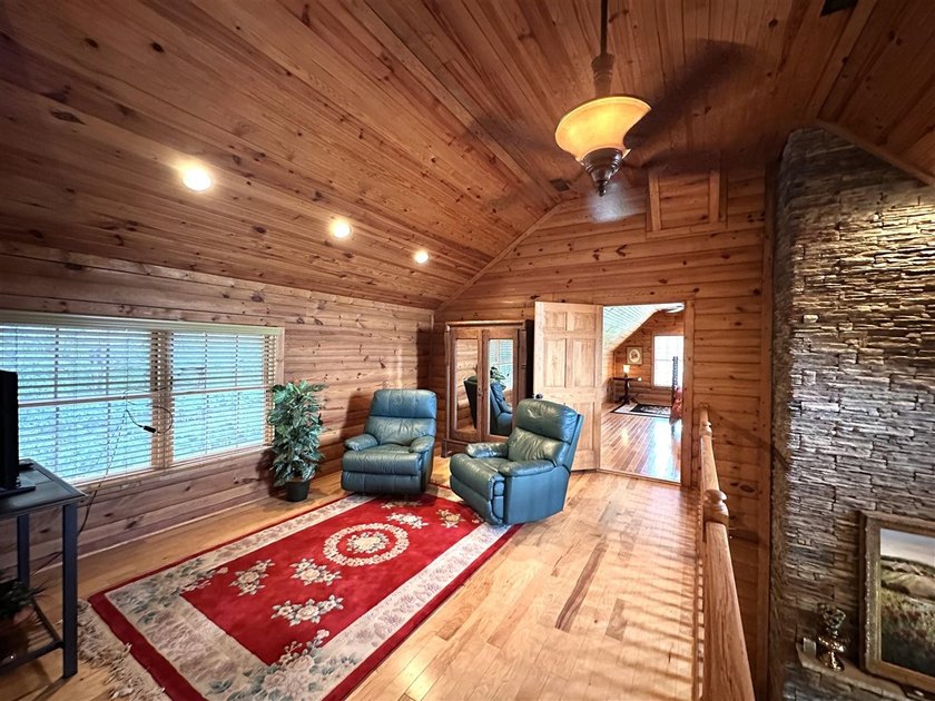 Gorgeous Turn-Key Lakefront Home on Barren River Lake! Wake up - photo 49