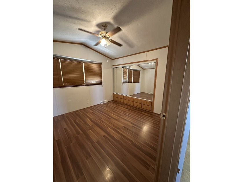 Don't miss this inviting Lake Whitney retreat in the peaceful - photo 7