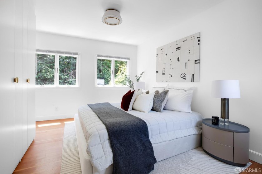 Set on Bernal Heights' North Slope, this updated duplex offers a - photo 14
