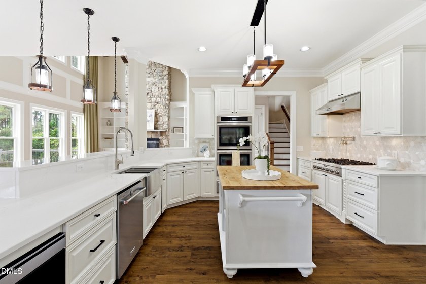 Located in the exclusive Fairview Manor section of Wakefield - photo 13