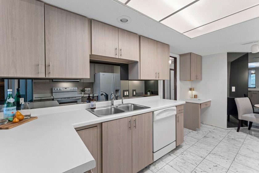 Back on the market after some wonderful updates. Discover this - photo 14