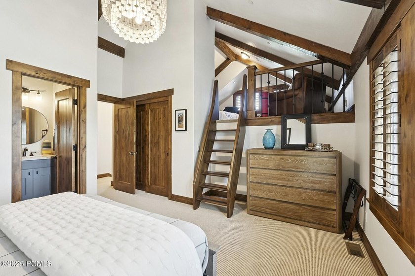 A rarity and true mountain gem at this price point in Tuhaye!!! - photo 16