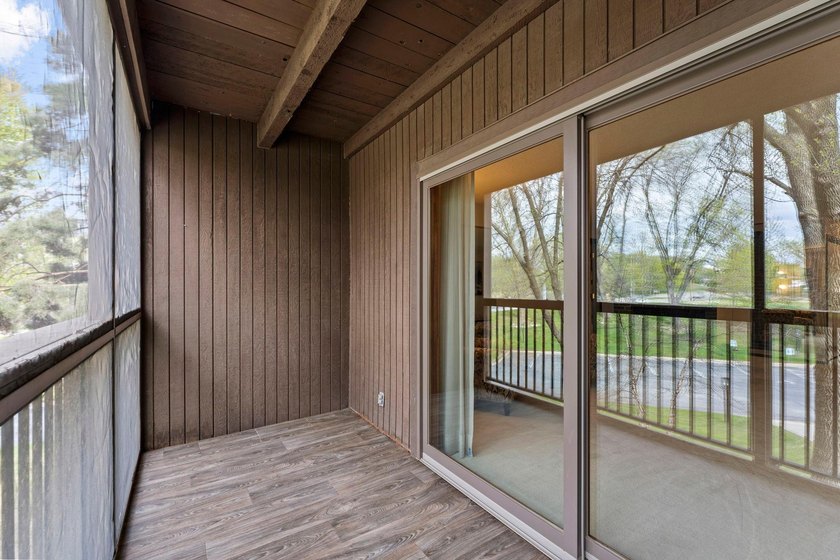 Back on the market after some wonderful updates. Discover this - photo 31