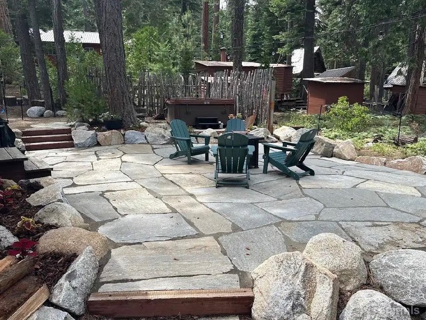 Where alpine serenity and thoughtful modern updates converge - photo 22