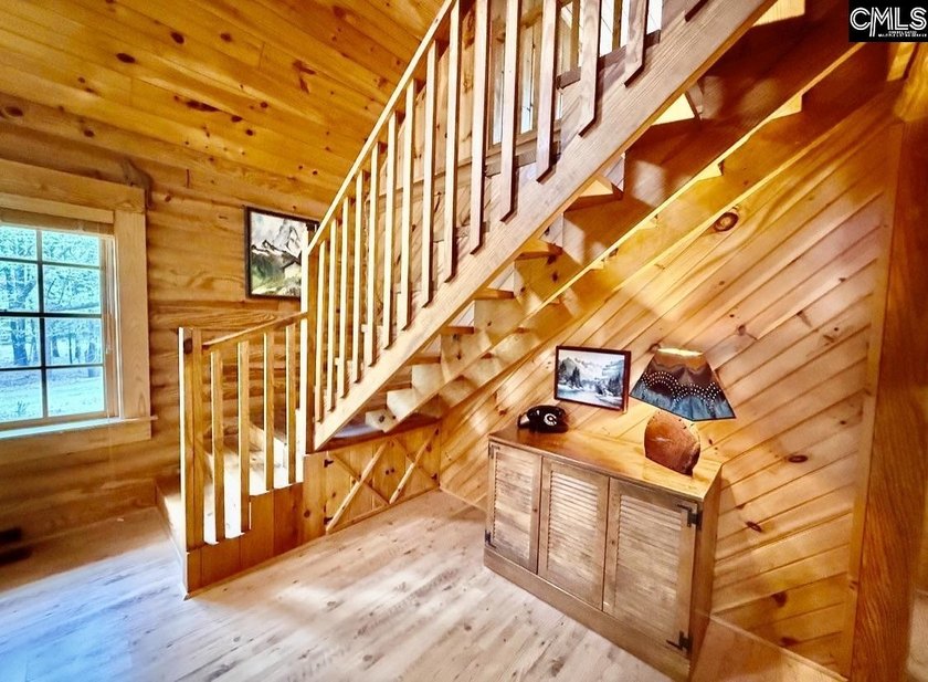 If you've been looking for your *little cabin in the woods* - photo 8