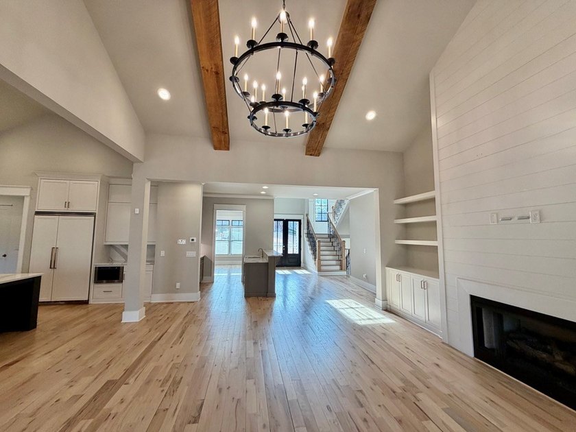 Own a luxury residence within the prestigious Chateau Elan - photo 9