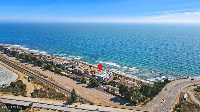 Absolutely exquisite newer built ocean front contemporary - photo 38