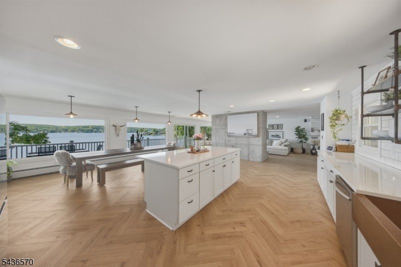 Welcome to this beautifully renovated lakefront retreat offering - photo 5