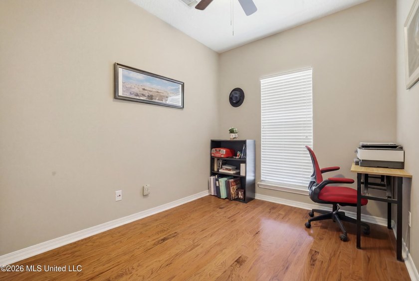 Beautiful 4BR/3BA home in desirable Bienville Place! This - photo 34