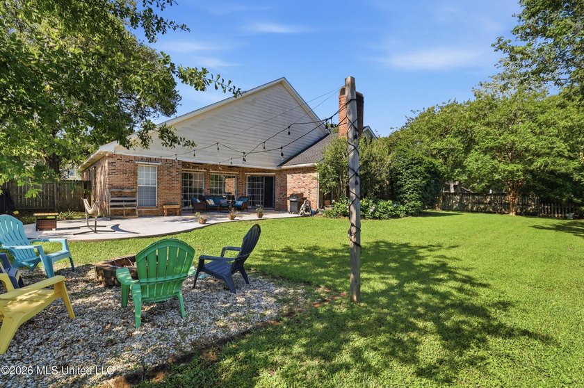 Beautiful 4BR/3BA home in desirable Bienville Place! This - photo 47