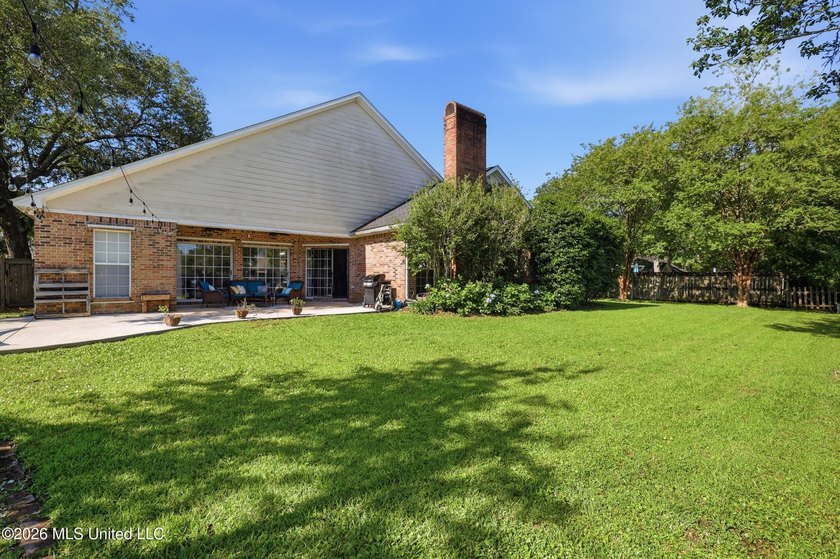 Beautiful 4BR/3BA home in desirable Bienville Place! This - photo 48