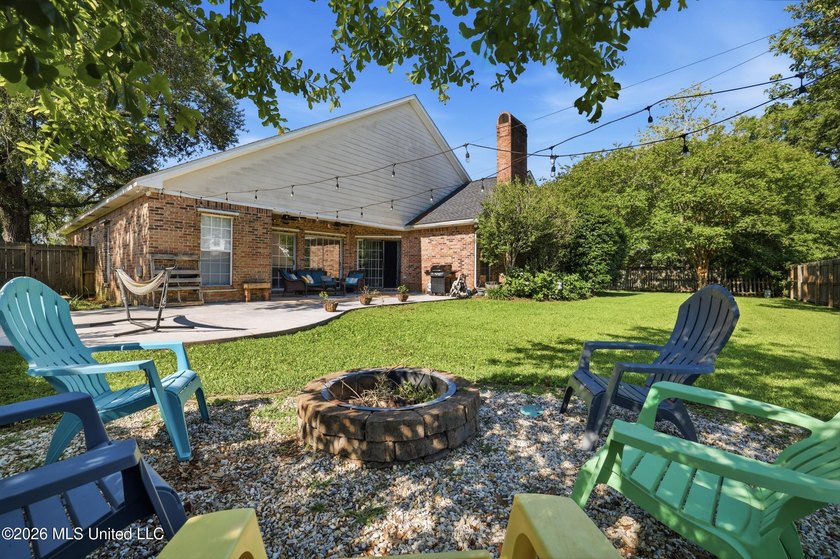Beautiful 4BR/3BA home in desirable Bienville Place! This - photo 49