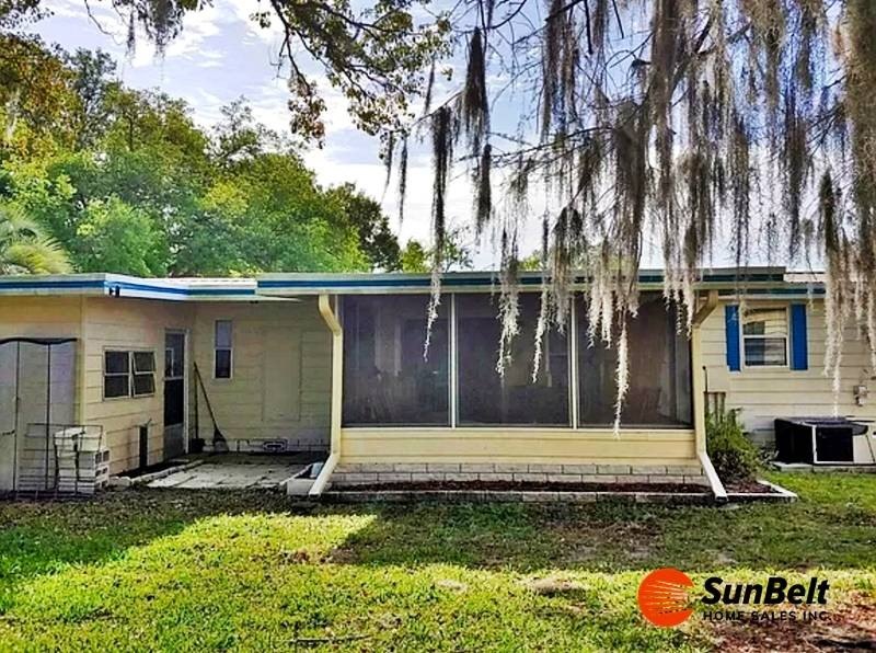 Beautifully Remodeled, Light-Filled Home in Premier 55+ Ocala - photo 3