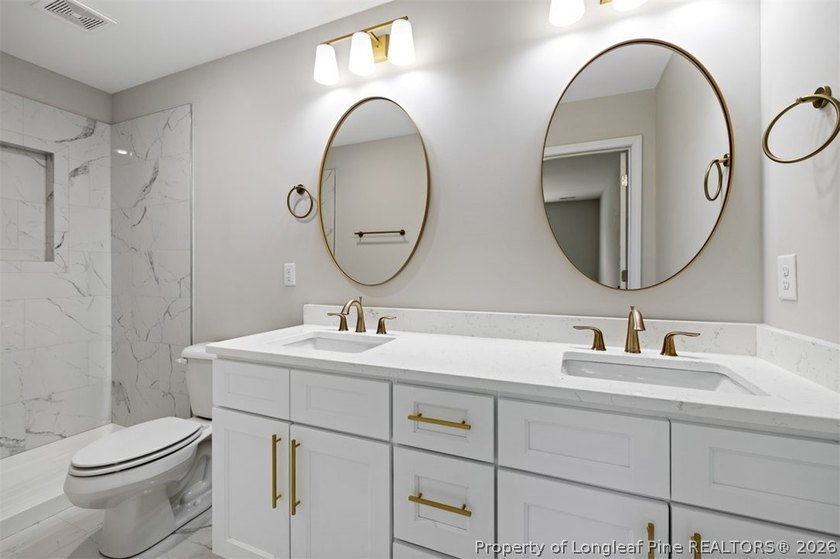 Your garage. Your pool. Your new home. Don't miss your chance to - photo 14