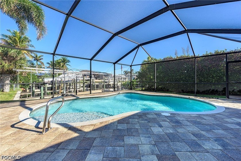 Welcome to your slice of paradise in Southwest Florida. Nestled - photo 29
