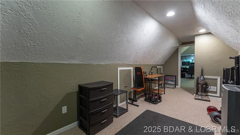 Own a piece of historic Old Linn Creek with this beautiful and - photo 21