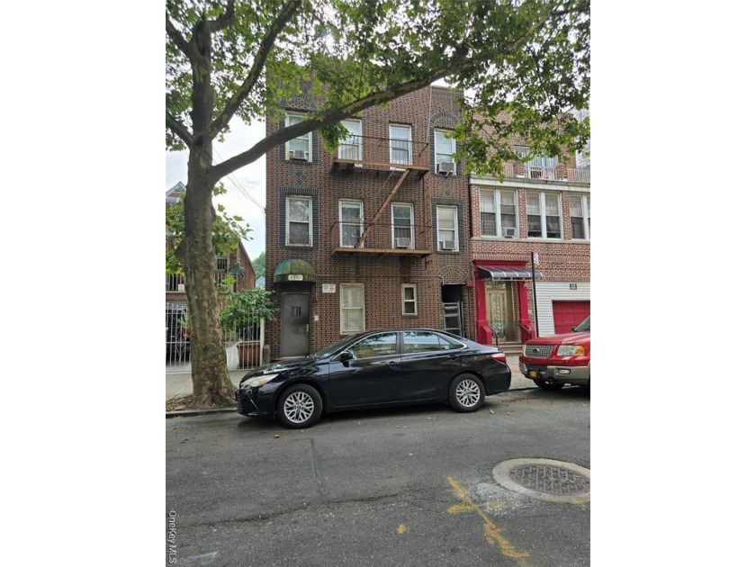 Listing photo