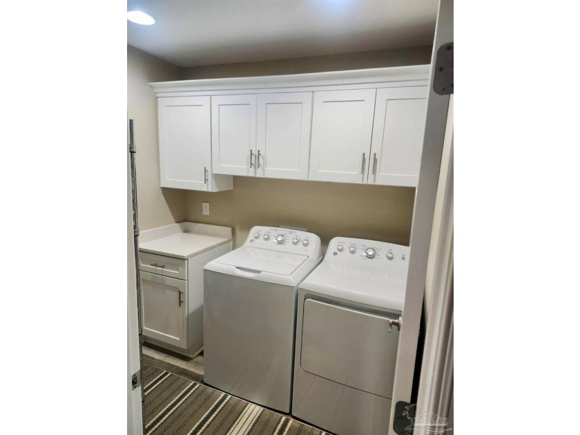 Rare Opportunity with Exceptional Flexibility and Income - photo 11