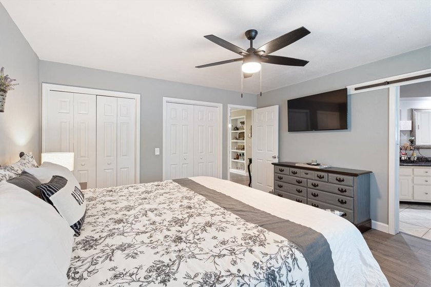 Ready for your new lake home? Holiday Island is the perfect - photo 11
