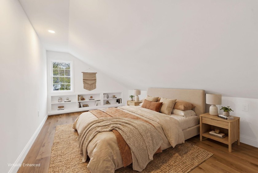 Fully renovated and move-in ready, this stylish yet cozy home - photo 31