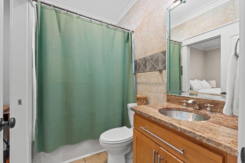 This 4bd PLUS carriage house is tucked away on a secluded - photo 41