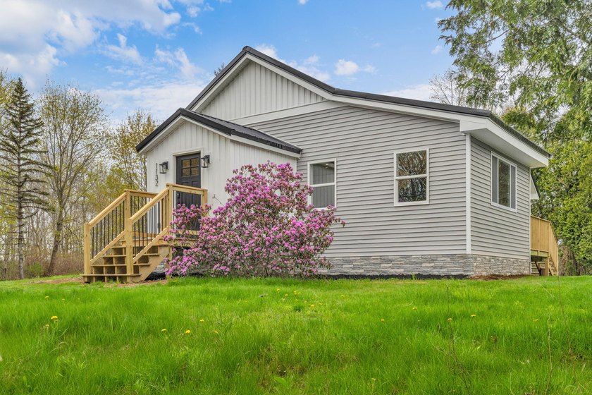 Fully renovated and move-in ready, this stylish yet cozy home - photo 50