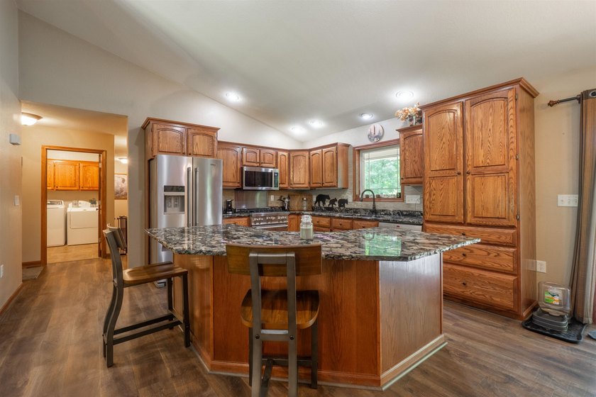 Discover your personal retreat on this extraordinary 80 acre - photo 11