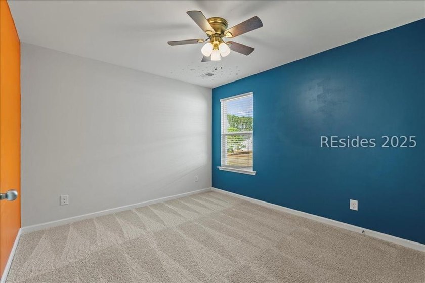 Stunning, move-in-ready 3-bedroom, 2.5-bath home in sought-after - photo 22