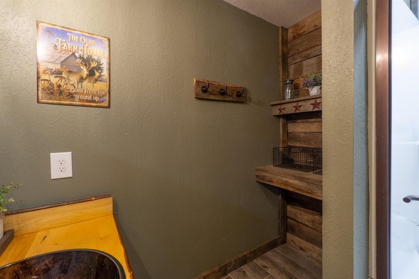Discover your personal retreat on this extraordinary 80 acre - photo 41