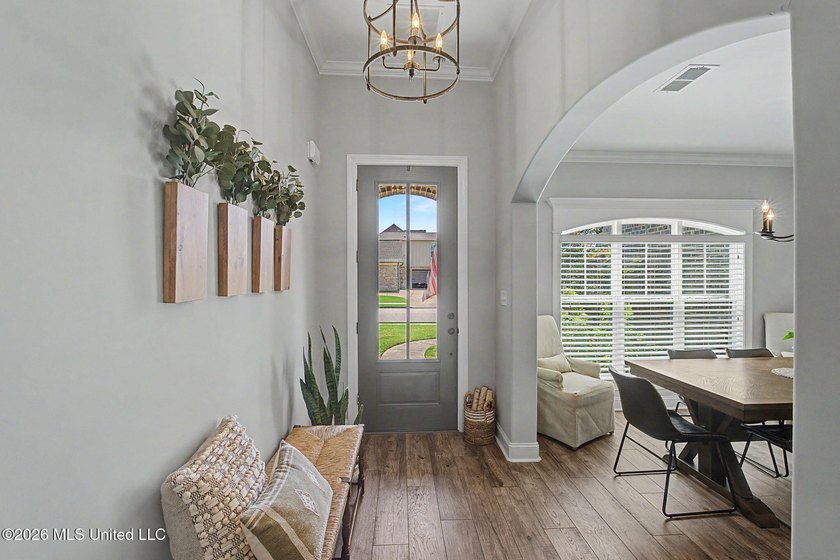 Lewisburg School Zone ~ Lake &amp; Sunset Views ~ Open Concept ~ - photo 12