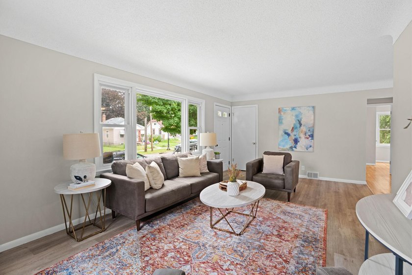 Fresh renovations and a thoughtful layout make this 3-bedroom - photo 13