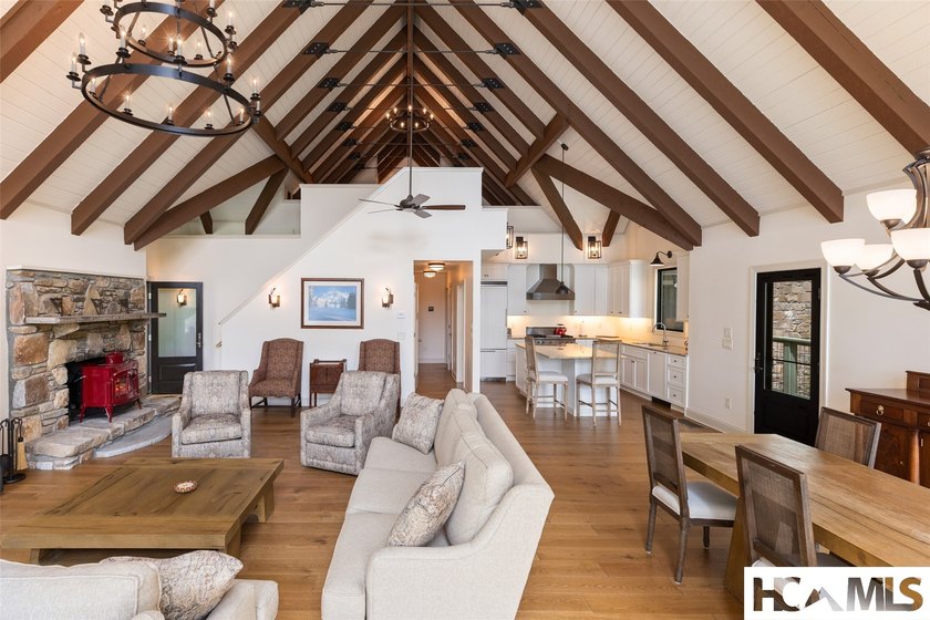 Fully reimagined lakefront on Lake Toxaway. The sellers - photo 22
