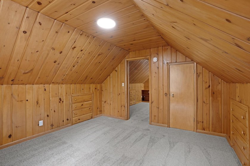 Fresh renovations and a thoughtful layout make this 3-bedroom - photo 26