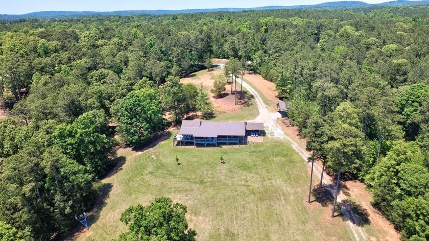 Stunning DEEDED 5.36 acres lake front property at Lake Harding - photo 3
